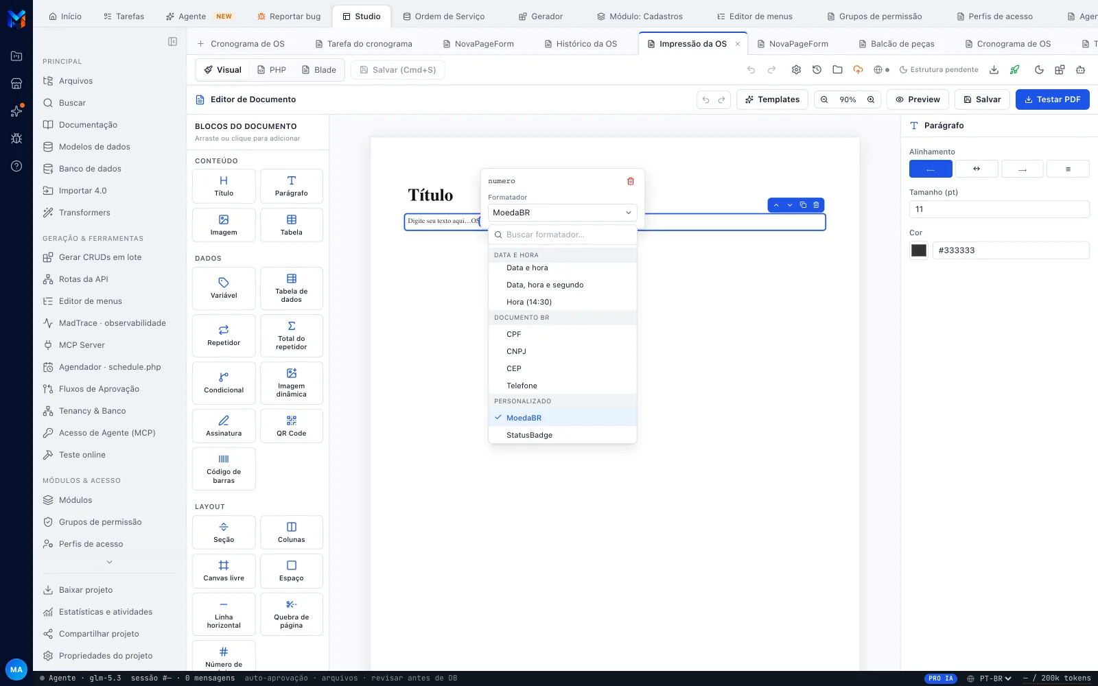 Editor de Documento com o popover do chip aberto e a lista do Formatador rolada até o grupo PERSONALIZADO, com MoedaBR marcado e StatusBadge abaixo