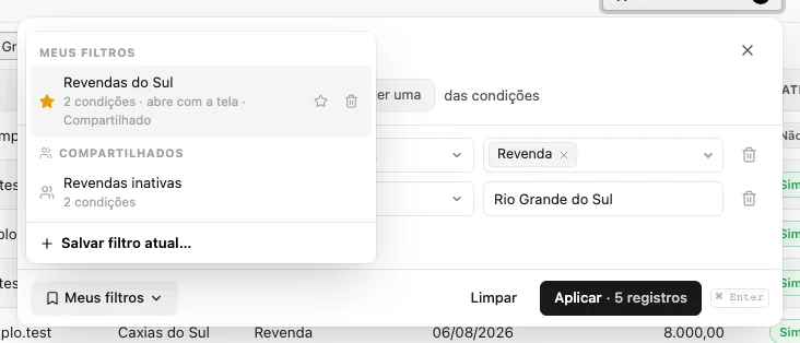 Menu Meus filtros aberto com um filtro pessoal e, em Compartilhados, um filtro de outra usuária